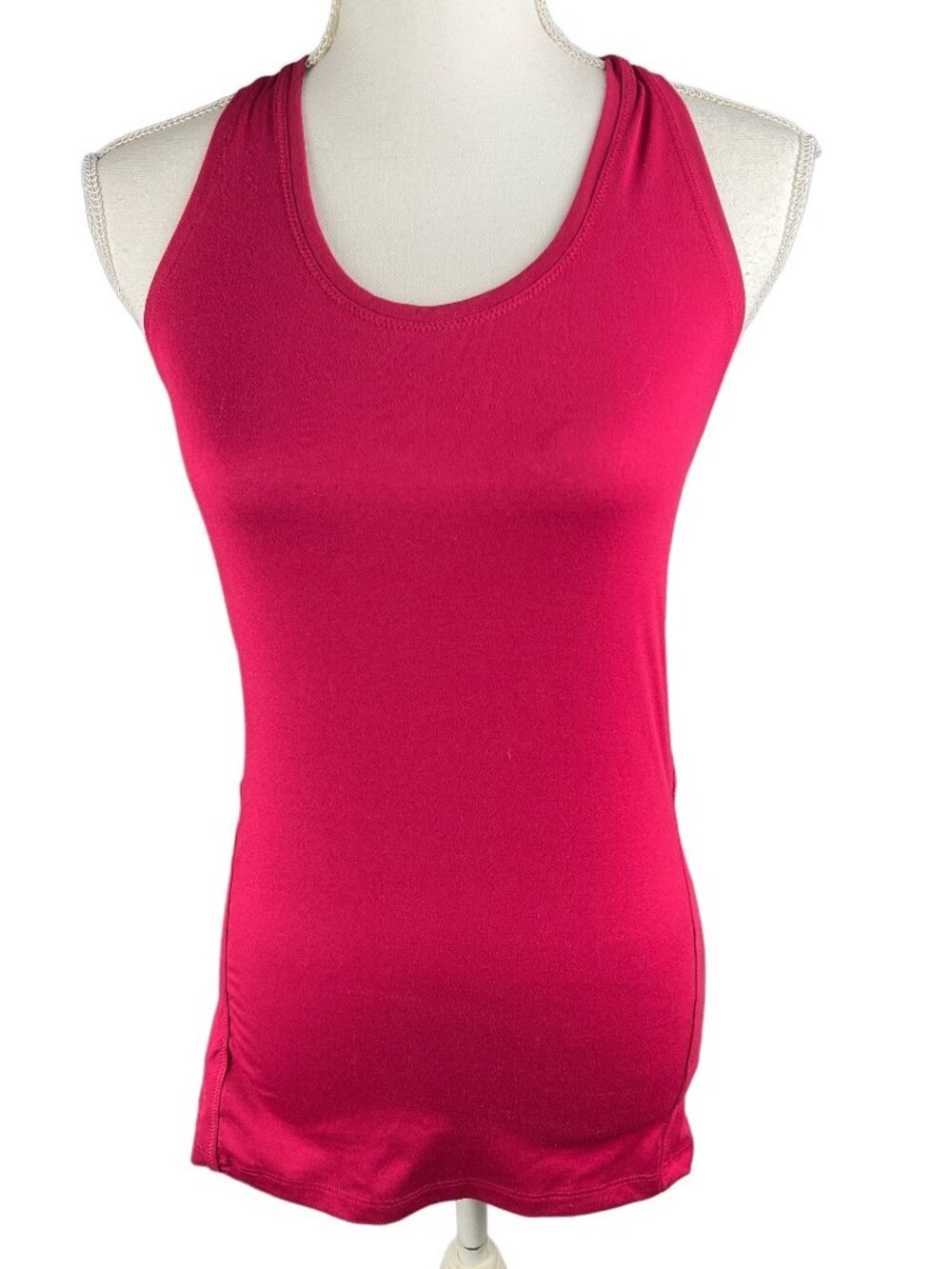 Athleta Womens XS Red Racerback Tank Top 87% Polyester 13% Spandex